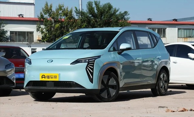 打造全球战略车型，第二代AION V售12.98万元起