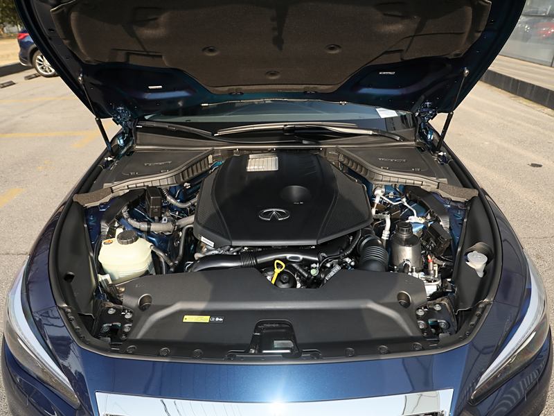 青白江英菲尼迪Q50L降11.19万 仅17.21万可入手
