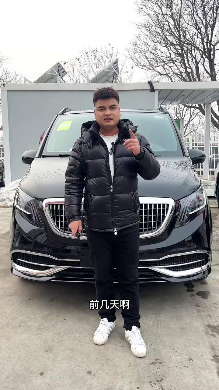 成都平行进口奔驰威霆中东版价格最低69万起 欢迎试乘试驾