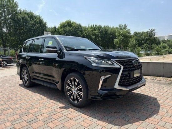 2024款雷克萨斯LX570平行进口 动力十足