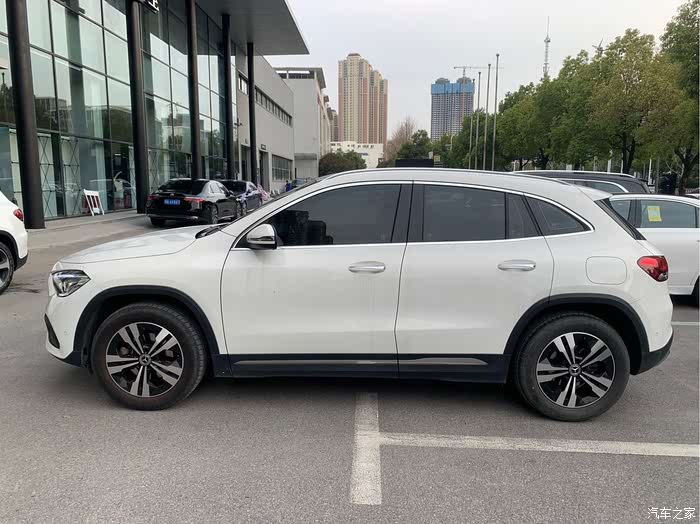 成都宝马X4优惠15.50万 仅31.19万可入手